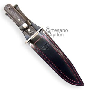 Cuchillo Cudeman JBK I 106-M con funda de cuero negro y costuras rojas