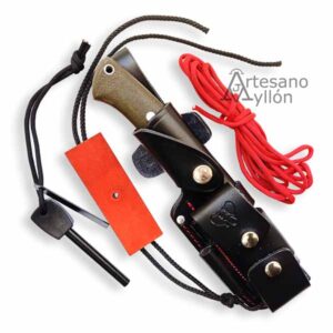 Cuchillo Cudeman Bushcrafter 206-FC con funda y accesorios de supervivencia