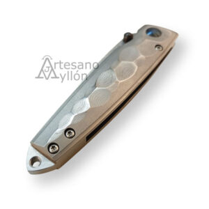 Navaja Mcusta Shinra Tsuchi MC-0034D cerrada