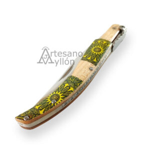 Navaja Third carraca N53Q cerrada con mango decorado