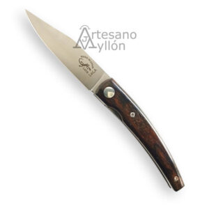 Navaja Salamandra LOLA 315031 abierta con hoja satinada de acero inoxidable 1.4116 y mango curvado de madera de ziricote en tonos marrón oscuro con vetas naturales, remachado con tornillería metálica y sistema liner lock visible.