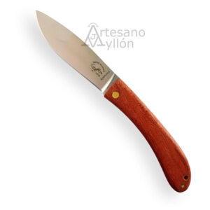 Navaja Salamandra Ramona modelo 320241 Bubinga abierta, con hoja satinada de acero ACX 380 de 75 milímetros y mango curvado de madera rojiza de bubinga con veta marcada, remaches y orificio para rabiza en la base, sobre fondo blanco.