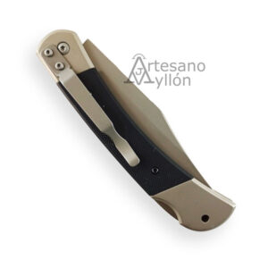Navaja Tramuntana Coronel N123N cerrada con clip metálico reversible para sujeción en bolsillo o cinturón