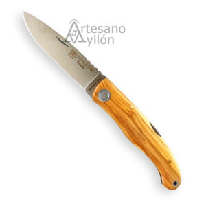 Navaja Joker Koala NO-125 abierta con hoja satinada de acero MoVa 1.4116 de 8 cm y mango de madera de olivo con vetas naturales sobre fondo claro.
