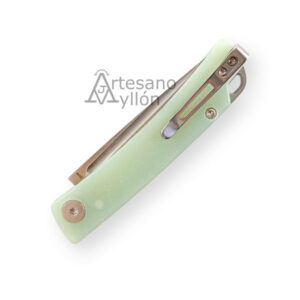 Navaja Böker Plus Celos G10 Jade 01BO179 con hoja de acero 440C de 6,5 cm, mango G10 verde translúcido, cierre Slipjoint y peso de 32 g.